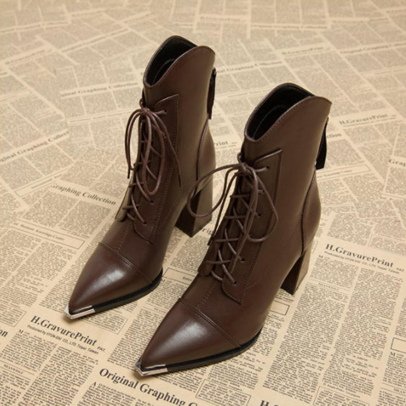 Winter Clothing Trends 2025 - Botas de tornozelo feminino moda dedo